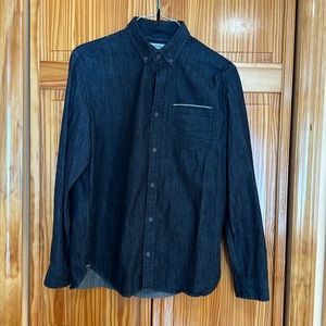Men’s Calvin Klein Shirt Medium
